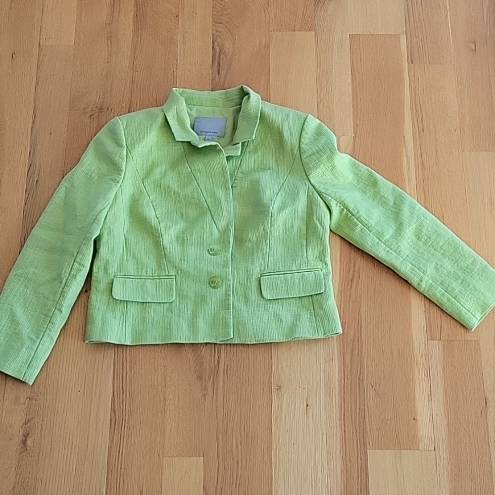 Classiques Entier Women’s Green Blazer – Size Large – Chic, Polished & Timeless